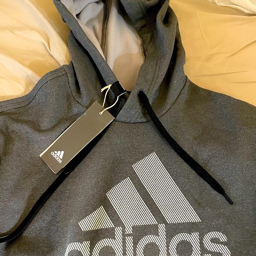 NWT Size Medium Adidas Grey Fleece-lined Hoodie